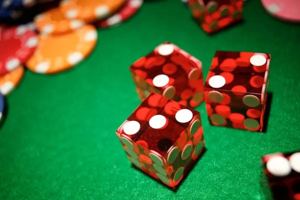 Golden Toad slot game interface on danatoto125 mobile app